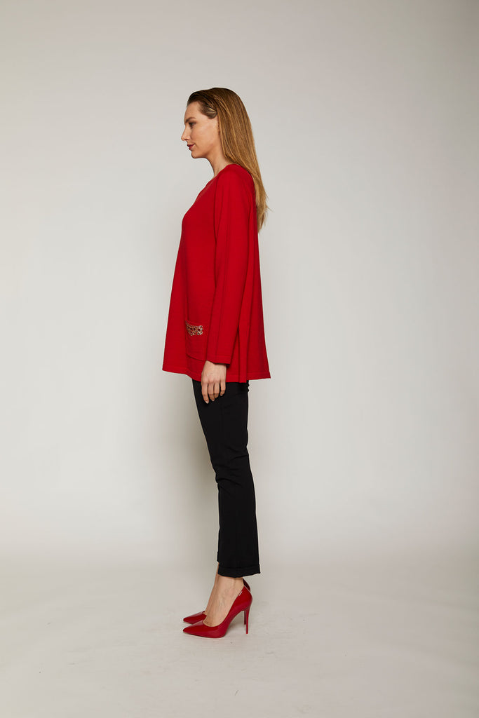 Maglia girocollo in pura lana con strass