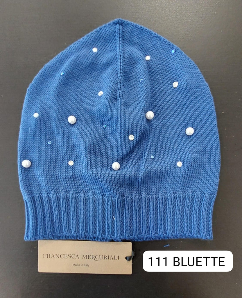Berretta in pura lana con strass e perle