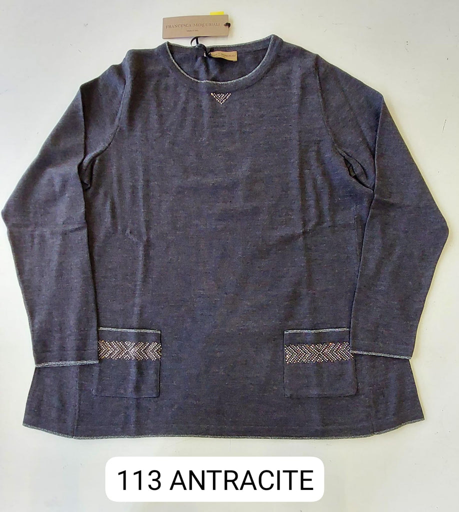 Maglia girocollo in lana merino con tasche