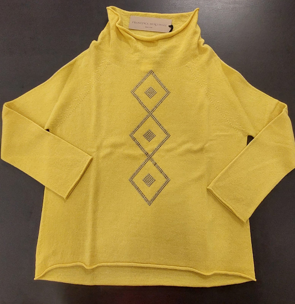 Maglia in filato lana e cashmere con borchie oro