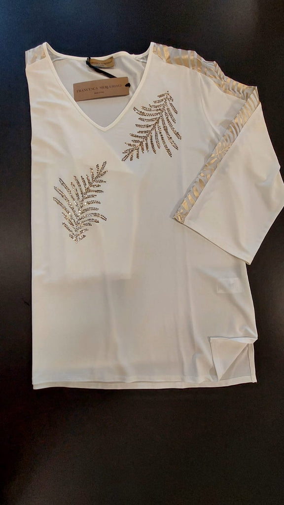 Completo in viscosa con inserti in tulle stampa oro