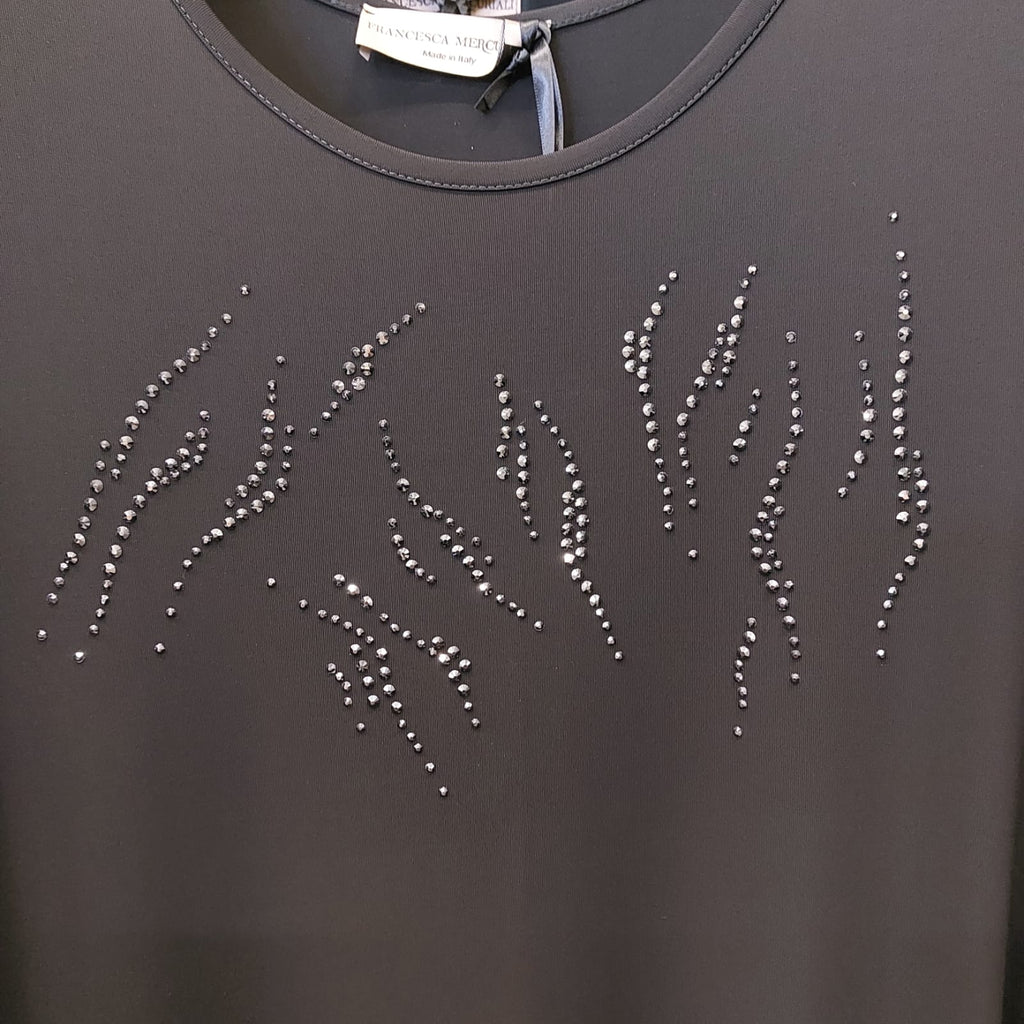 Abito lungo smanicato con strass