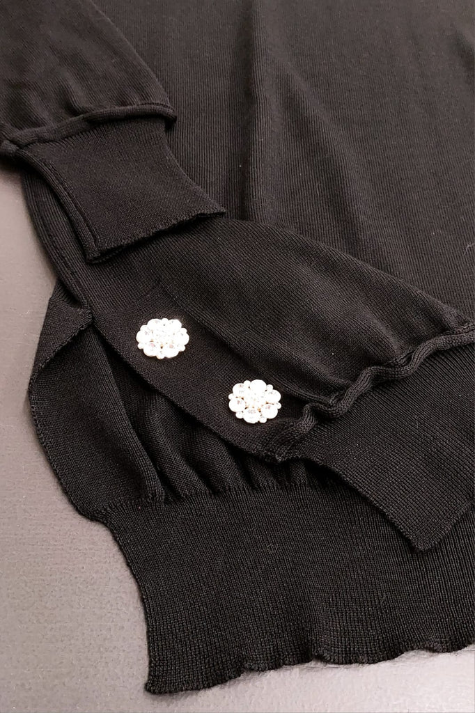 Maglia in pura lana con bottoni gioiello